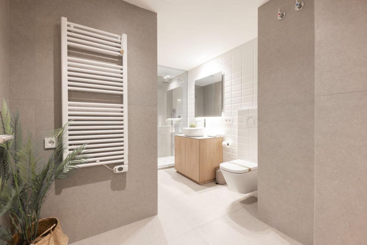 Bravissimo Falco, 3 Bedrooms And Balcony ジローナ エクステリア 写真